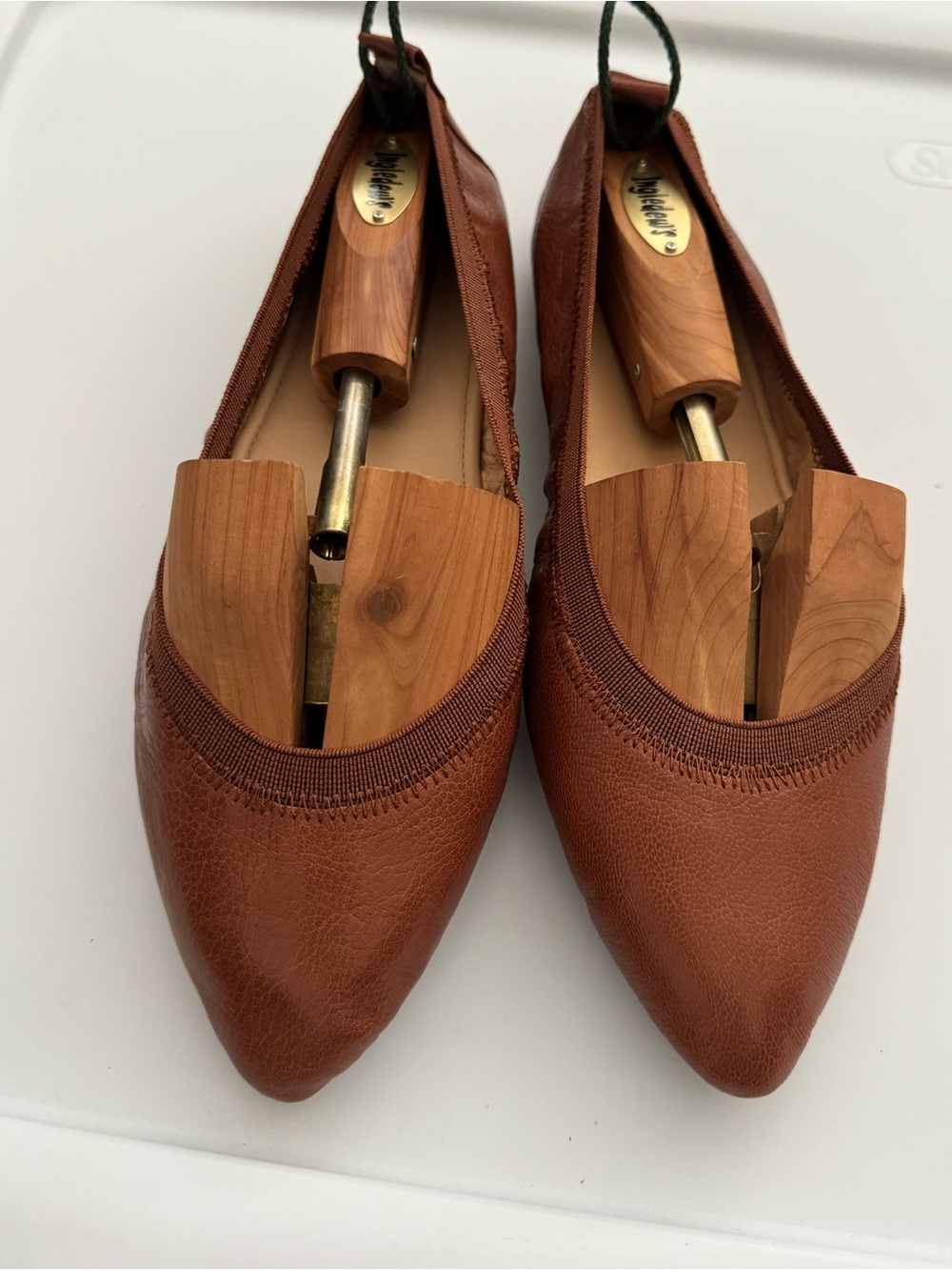 YOSI SAMRA Women's Pointed Ballet Flats in Brown